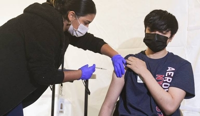 Diario HOY | EEUU da el último paso antes de vacunar a adolescentes de entre 12 y 15 años