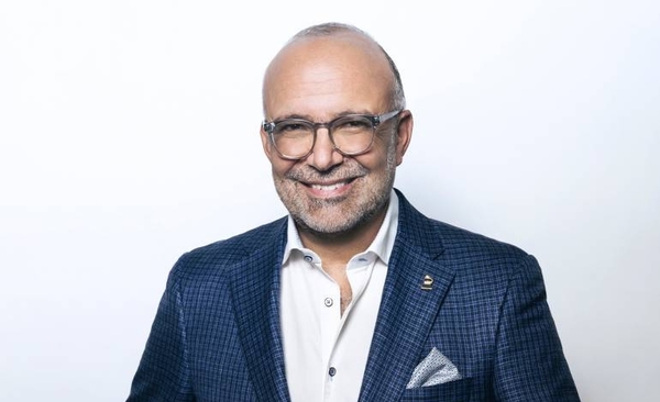 Diario HOY | Los Latin Grammy nombran como presidente a Manuel Abud