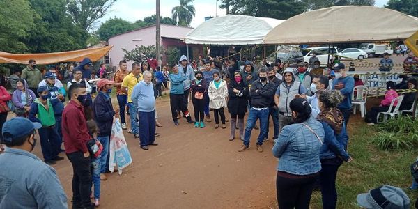 Levantan protesta en zona de obras del segundo puente de Presidente Franco - ABC en el Este - ABC Color