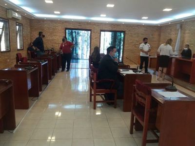 Prolongan cierre de la Junta Municipal de Ciudad del Este por covid-19 - ABC en el Este - ABC Color