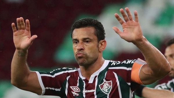 Fluminense supera a Santa Fe y queda como líder