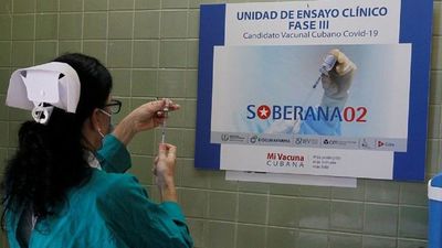 "Un ardorcito" y listo: Cuba empieza vacunación con su propio antígeno 