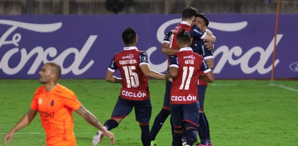 Cerro Porteño se hace fuerte en Venezuela y saca medio boleto a octavos