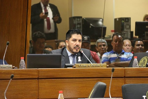Cámara Baja expulsa al polémico diputado Carlos Portillo | El Independiente