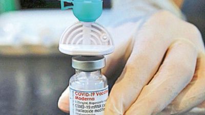 Retrasar segunda dosis reduciría muertes en un 20%