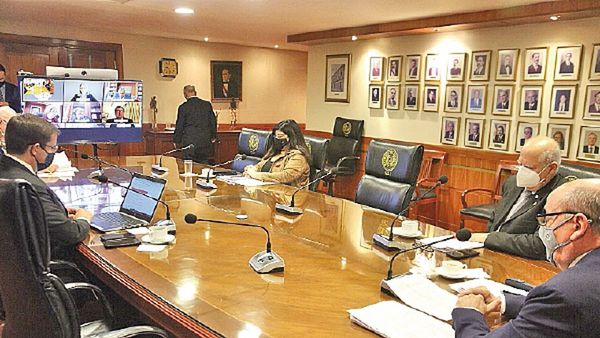 Jiménez denuncia un posible intento de millonario fraude