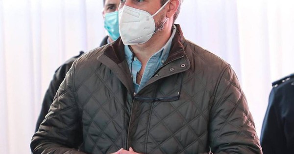 La Nación / Abdo da negativo al PCR y volverá a trabajar