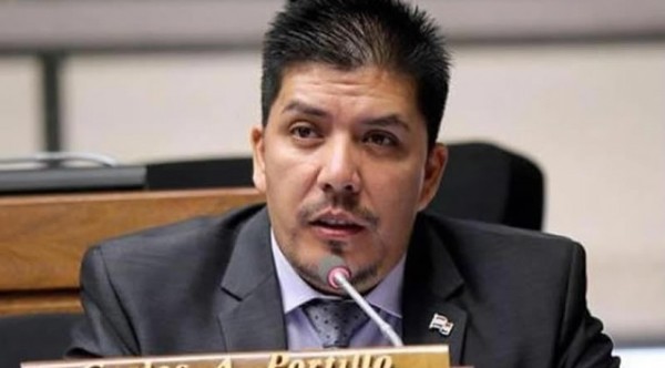 Expulsan a Carlos Portillo de Diputados, tras volver a cometer tráfico de influencias - La Clave