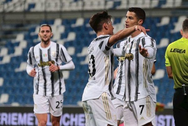 Juventus gana pero sigue fuera de Champions