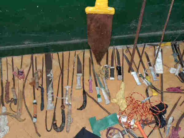 Incautan arsenal de arma blanca durante requisa en Tacumbú