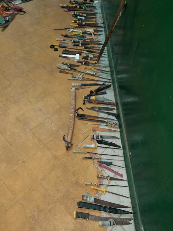 Durante requisa, incautan armas en el penal de Tacumbú