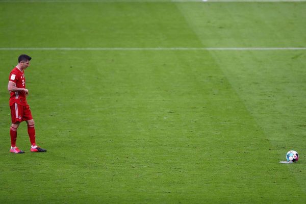 Lewandowski, lesión y ¿podrá superar el récord de Muller? - Fútbol Internacional - ABC Color