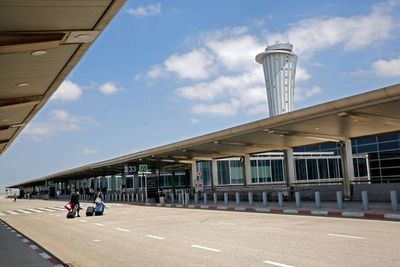 Extremistas de Hamás lanzan cohete contra aeropuerto israelí - Mundo - ABC Color