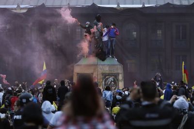 La Policía cometió 3 de los 4 asesinatos reportados en las protestas de Colombia - MarketData