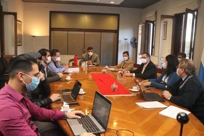 Coordinan medidas antiCOVID para las próximas elecciones - Nacionales - ABC Color