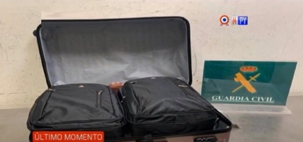 Caso cocaína en maleta: Liberan a paraguaya en España
