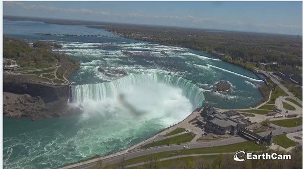 Cataratas del Niágara lucirán la tricolor en homenaje a Paraguay - Nacionales - ABC Color