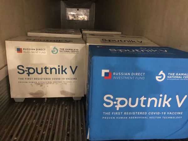 Incógnita sobre dosis: Mañana arriban las 40.000 vacunas Sputnik - Nacionales - ABC Color