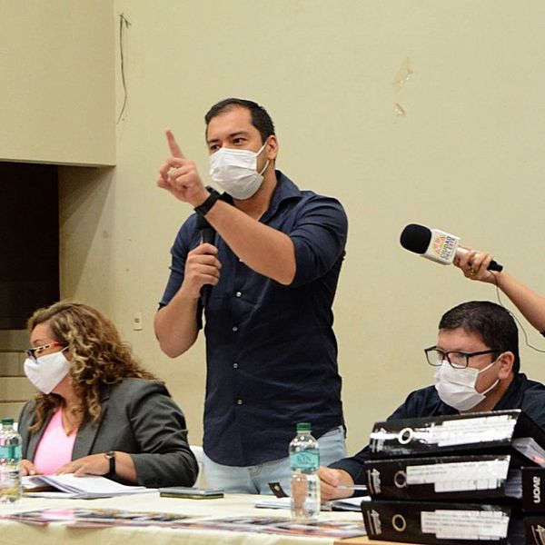 Tras fracaso en dos negociaciones, Prieto dice que buscan compra de AstraZeneca - ABC en el Este - ABC Color
