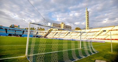 La Nación / Montevideo, sede de finales únicas