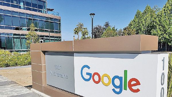 Italia impone multa a Google por abuso de posición dominante