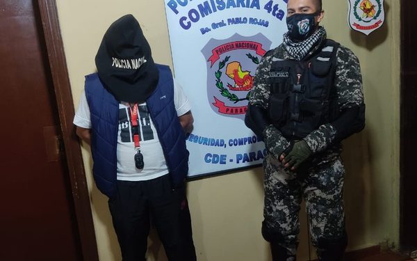 Detienen a hombre que conducía borracho