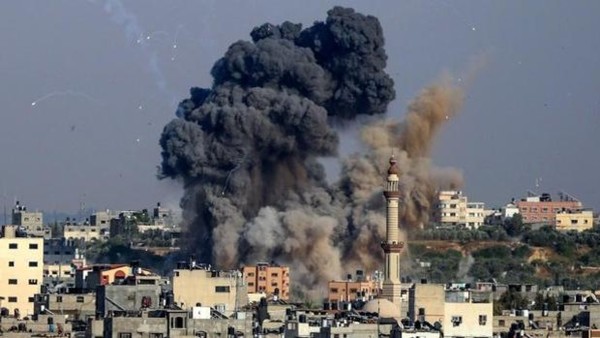 Ataques israelíes dejan más de 100 muertos en Gaza desde el lunes