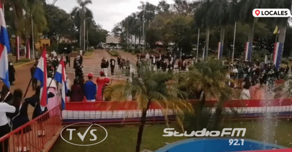 ENCARNACIÓN CONMEMORÓ FIESTA PATRIA CON SOLEMNE ACTO
