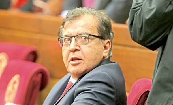 Diario HOY | “¿Por qué piden mi cabeza y no la de Manuel Cáceres?”, pregunta Nicanor