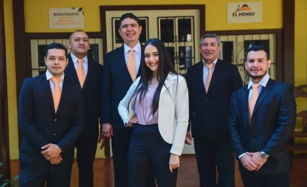 Diario HOY | Retreta Histórica Musical en Ciudad del Este, por los 210 años de independencia paraguaya