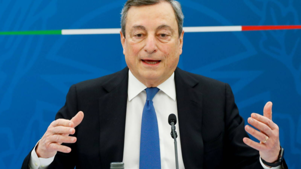 Draghi renuncia a su sueldo como primer ministro de Italia | El Independiente