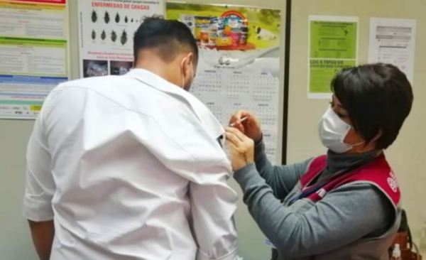 Diario HOY | Vacunación masiva contra la influenza inicia la semana próxima, anuncian