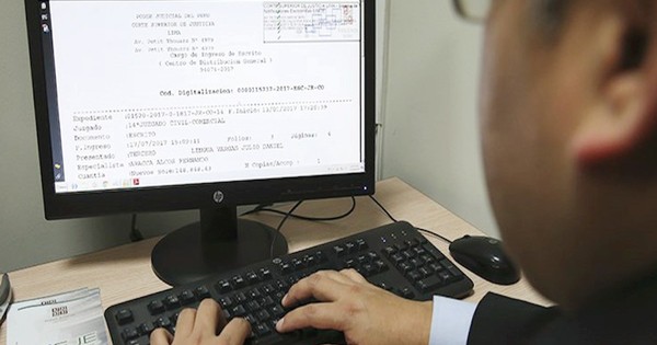 La Nación / En 405 despachos de todo el país ya se implementó el expediente electrónico