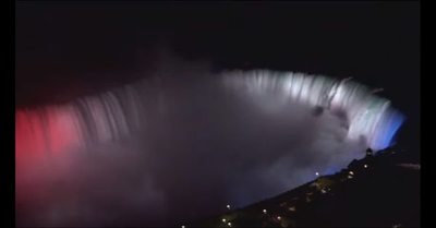 Así lucen las Cataratas del Niágara teñidas con los colores patrios - Nacionales - ABC Color