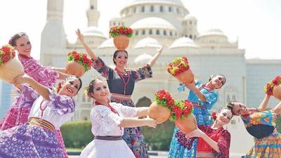 Paraguayos rinden tributo a fiesta nacional  en EEUU