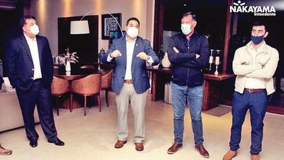 Eduardo Nakayama recibió fuerte apoyo empresarial en PLRA