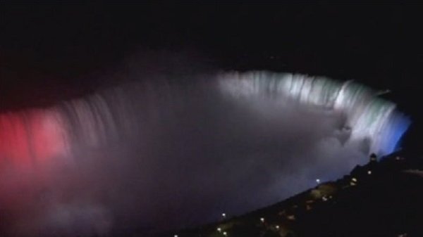 Cataratas de Niágara se tiñen de tricolor | Noticias Paraguay