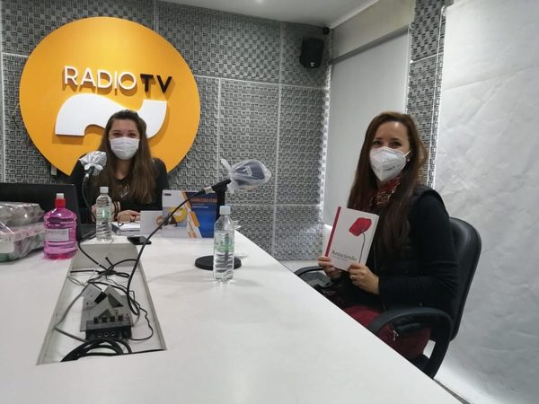 Andrea Gómez Pasquali abre su corazón en el libro “Renaciendo” | Ñanduti