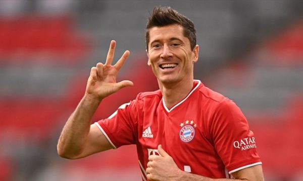 Lewandowski igualó histórico récord de 49 años en Alemania