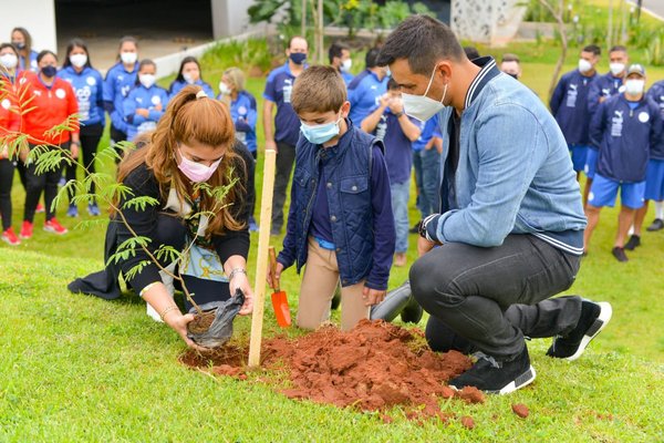 Unos 5.000 plantines se sumaron en la quinta edición del Plantatón | El Independiente