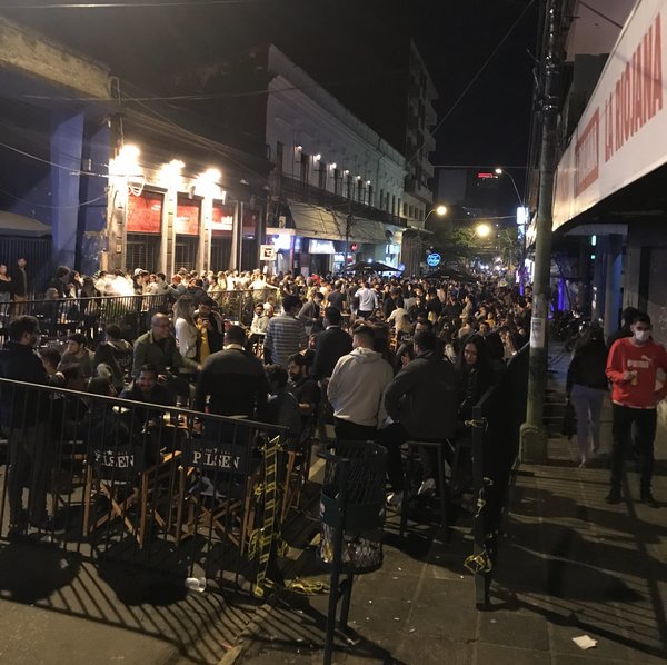 Municipalidad de Asunción sanciona a 4 bares por aglomeraciones | El Independiente
