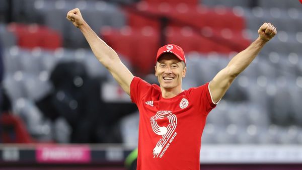 Robert Lewandowski iguala récord de Müller pero no alcanzó