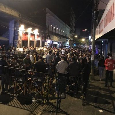 Municipalidad prohíbe a locales cerrar calles por incumplimiento de protocolos