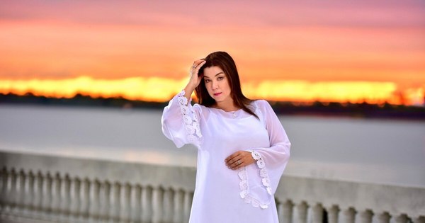 La Nación / Lidia González presentó su tema “Mis ganas de verte”