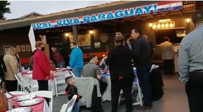 Paraguayos festejan la Independencia Nacional, en Los Ángeles - Nacionales - ABC Color