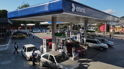 Crónica / Exitazo tuvo promo de combustible a “1.811”