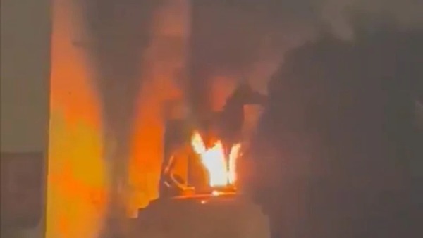 Sigue la crisis en Colombia: Quemaron la estatua de Bolívar en Los Héroes - Megacadena — Últimas Noticias de Paraguay