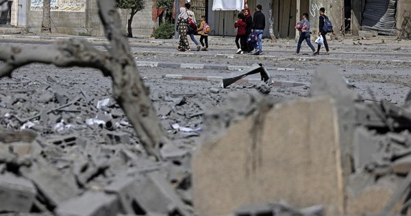 La Nación / Bombardeos israelíes matan a 40 palestinos en Gaza, antes de reunión de la ONU