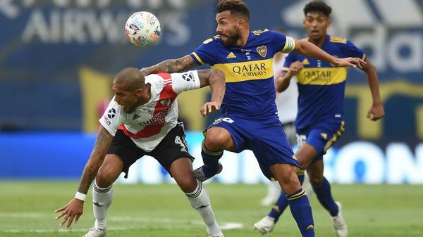 Boca Juniors recibe a un diezmado River Plate