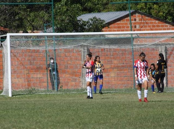 Amplia superioridad gumarela en Limpio - APF